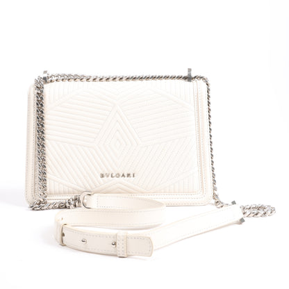 BVLGARI Serpenti Schultertasche aus Leder mit Kette in Weiß