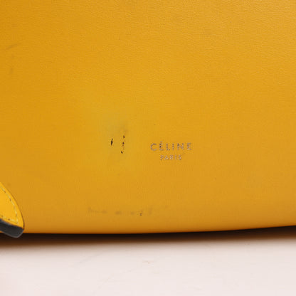 CELINE – 2-Wege-Handtasche aus glattem Kalbsleder in Gelb