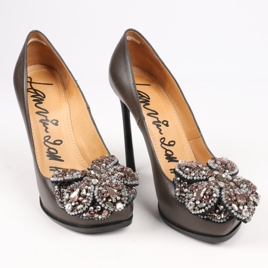 Lanvin Paris Plateau-Pumps aus Leder mit Schmucksteinverzierung in Grau, Größe 37,5
