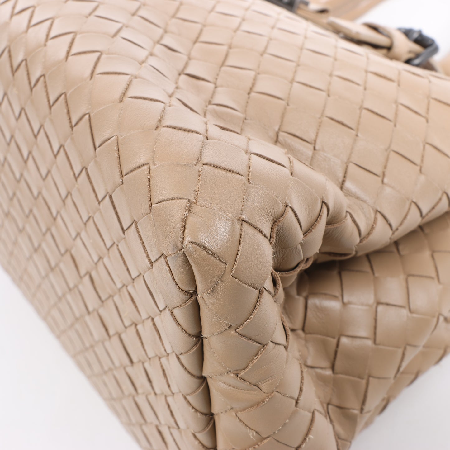 Bottega Veneta Intrecciato Roma Lederhandtasche in Beige