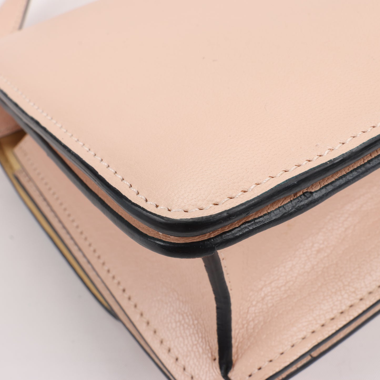 CELINE Classic Box kleine Umhängetasche aus Leder in Puderbeige