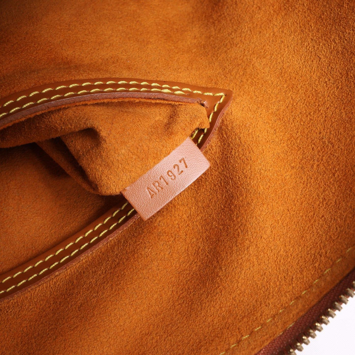 Louis Vuitton Alma PM Handtasche aus Epi-Leder in Rot