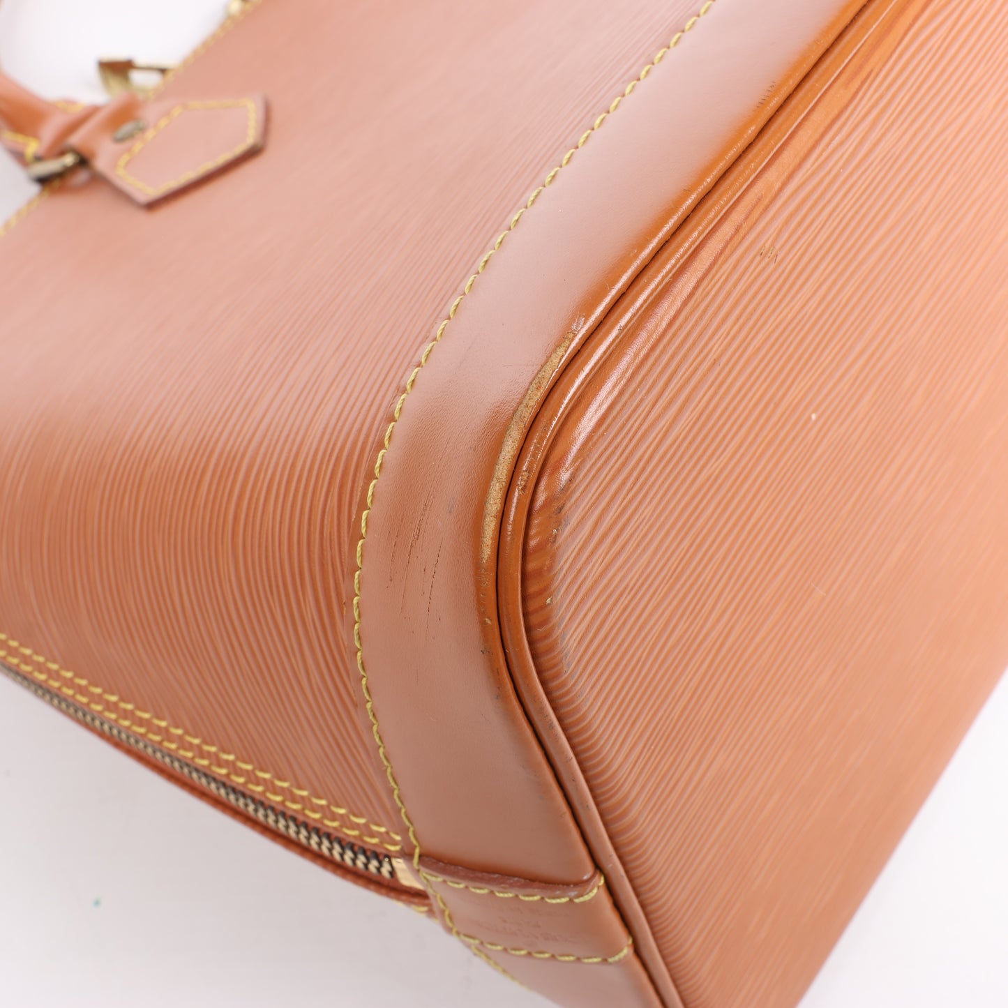 Louis Vuitton Alma PM Handtasche aus Epi-Leder in Rot