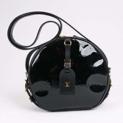 Louis Vuitton Boite Chapeau Souple Vernis Leder Umhängetasche in Schwarz M53999