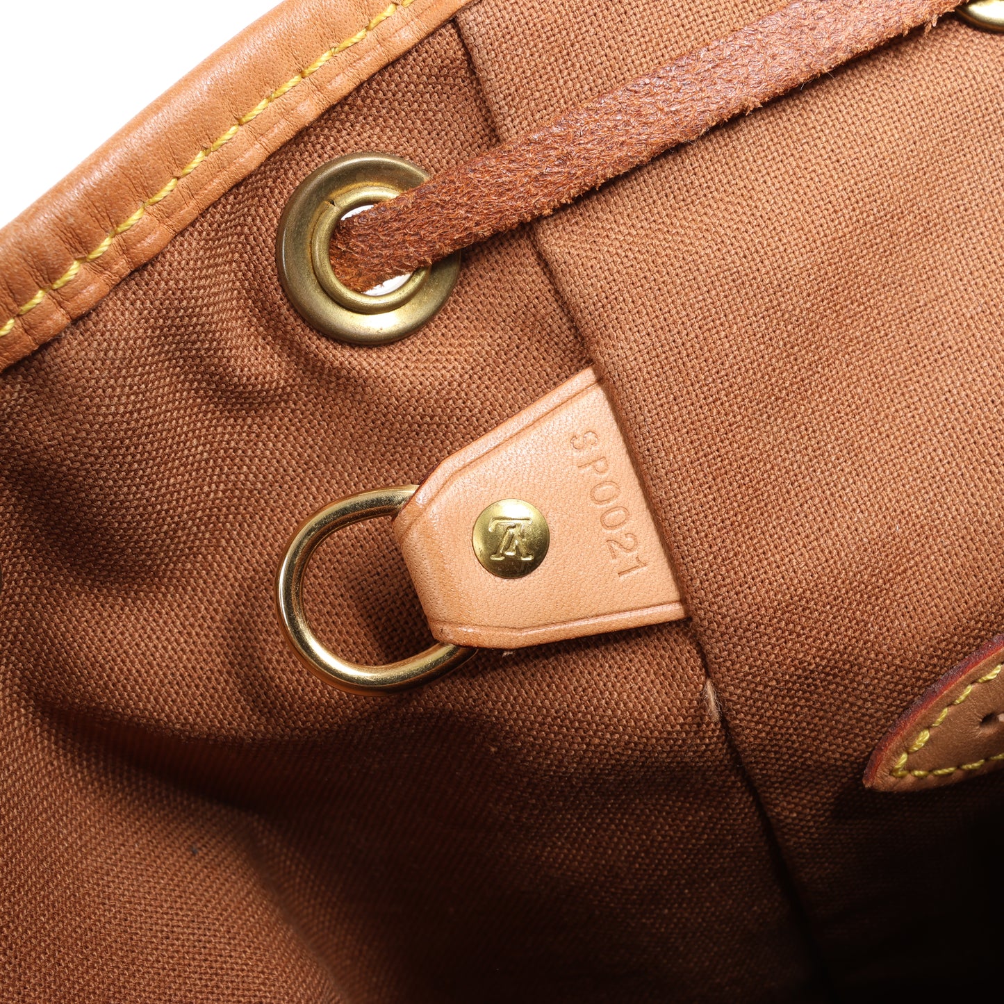 Louis Vuitton Monogramm Canvas Montsouris Vintage MM Rucksack M51136