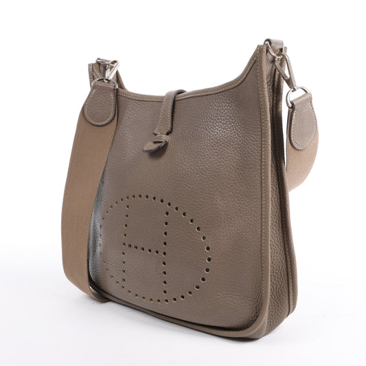Hermès Evelyne 1 29 PM Taurillon Clemence Taupe Silber Metallbeschläge L: 2008