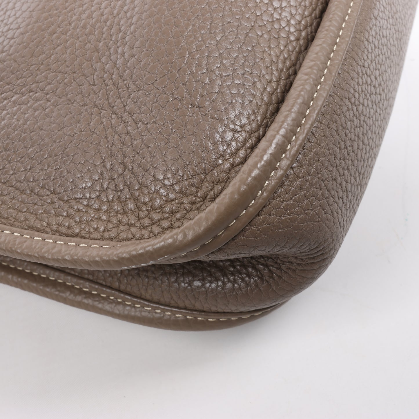 Hermès Evelyne 1 29 PM Taurillon Clemence Taupe Silber Metallbeschläge L: 2008