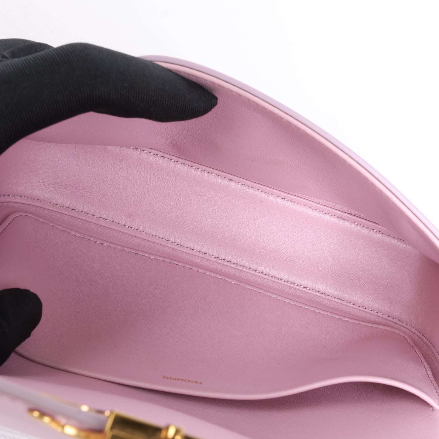 Celine Triomphe, kleine Schultertasche aus glattem Leder in Rosa