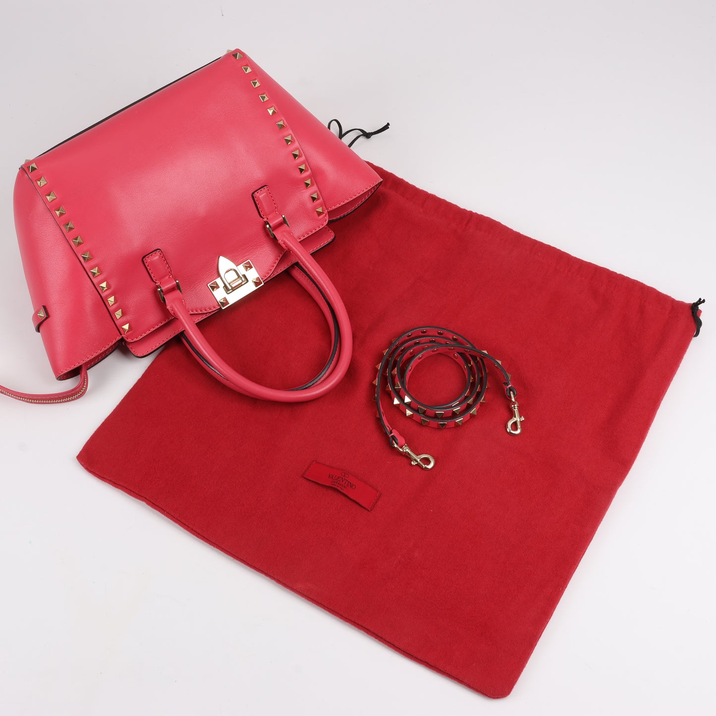 Sac à main Valentino Garavani Rockstud en cuir rose à double compartiment