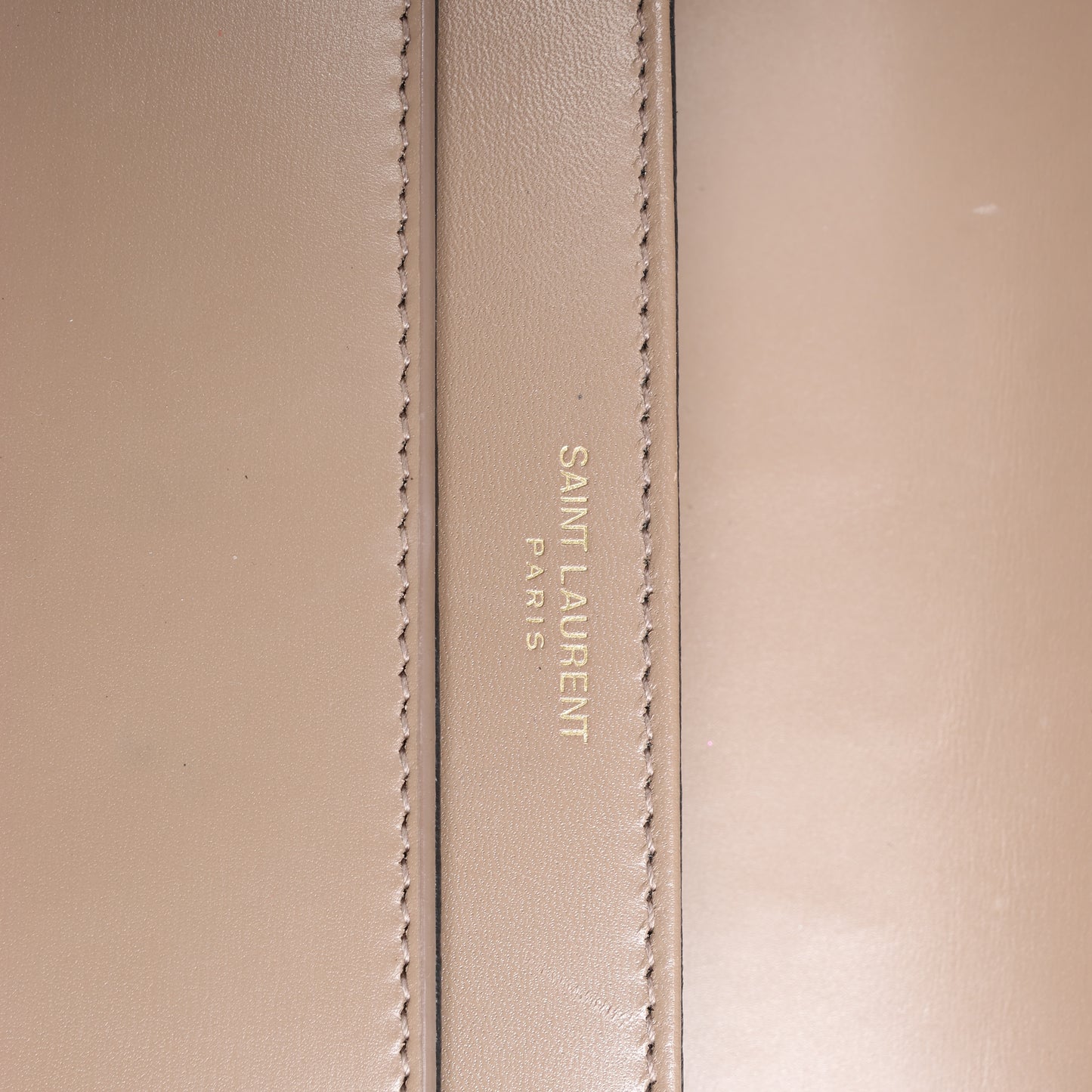 Sac à bandoulière en cuir Solferino de Saint Laurent Paris en beige