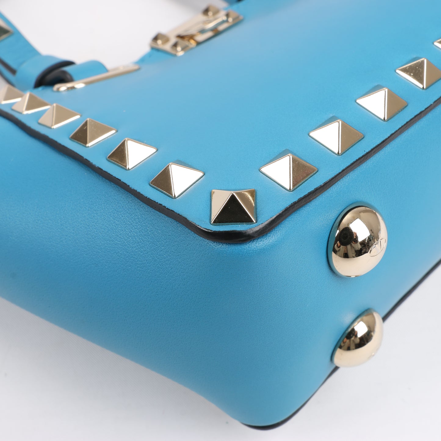 Mini sac à main Rockstud Valentino Garavani en cuir bleu