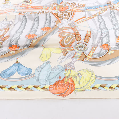 Hermes Carré 90 „HARNAIS DE COEUR“ Seidentaschentuch in Mehrfarbig