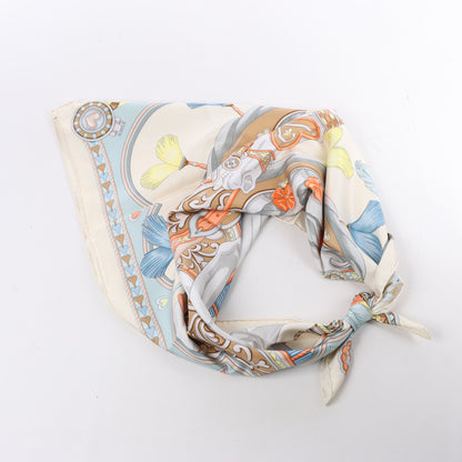 Hermes Carré 90 „HARNAIS DE COEUR“ Seidentaschentuch in Mehrfarbig