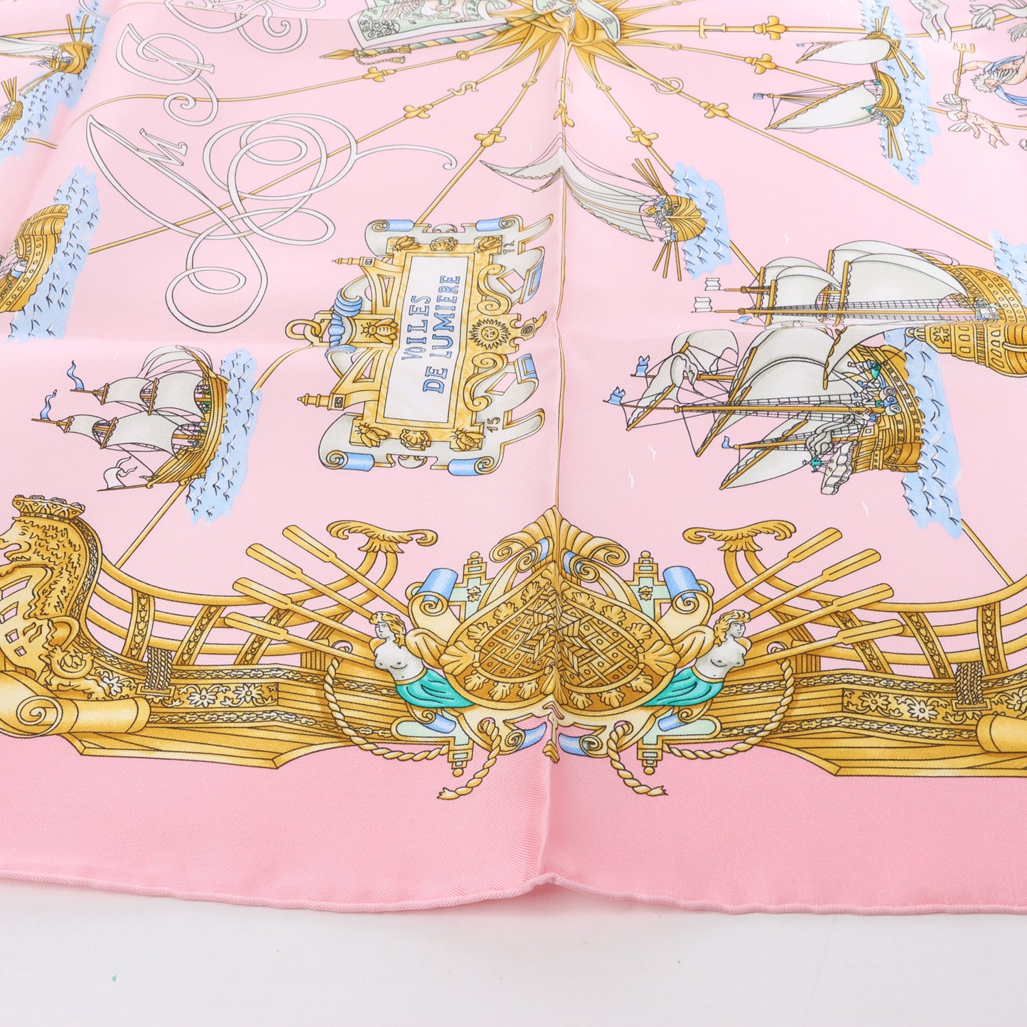 Hermes Carré 90 „VOILES DE LUMIERE“ Seidentaschentuch in Rosa