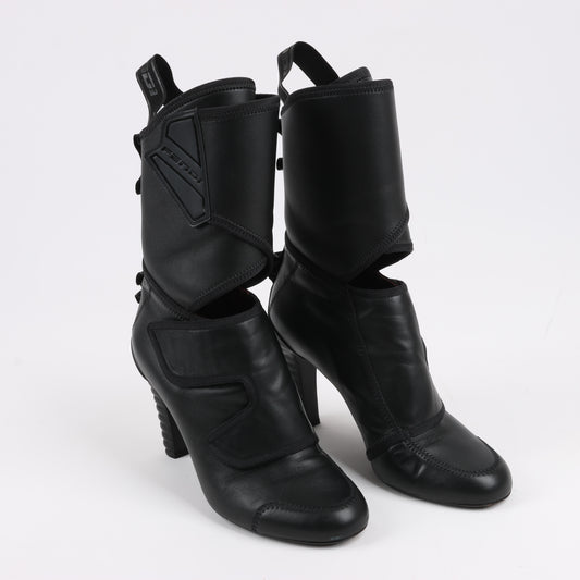 Fendi Lederstiefeletten in Schwarz, Größe 38 EU