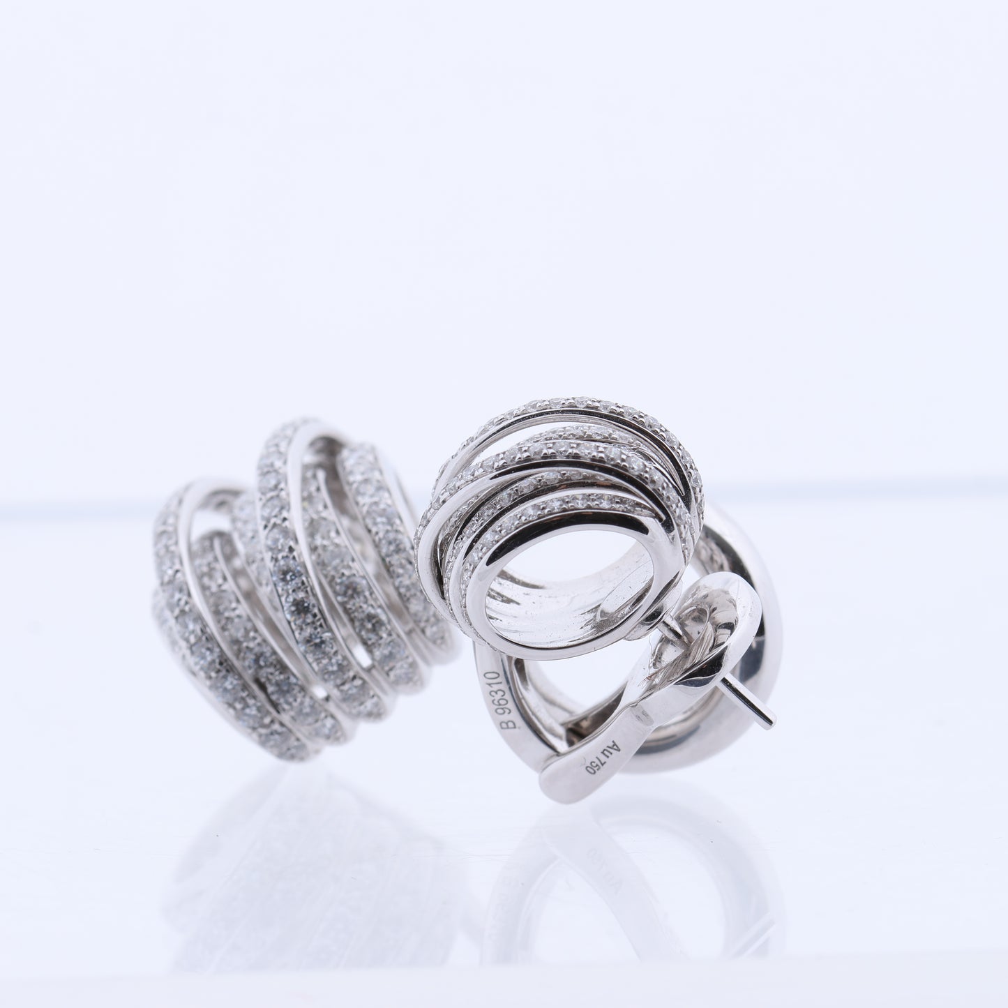De Grisogono White Gold and Diamond Earrings