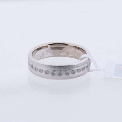 Non Signe / Unsigned 14K White Gold Ring with 30 Natural Diamonds