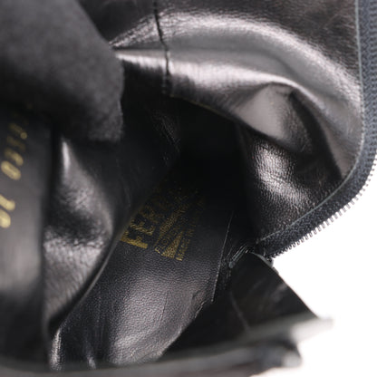 Ferragamo Gancini Stiefeletten aus Leder und Wildleder in Schwarz, Größe 4,5 US
