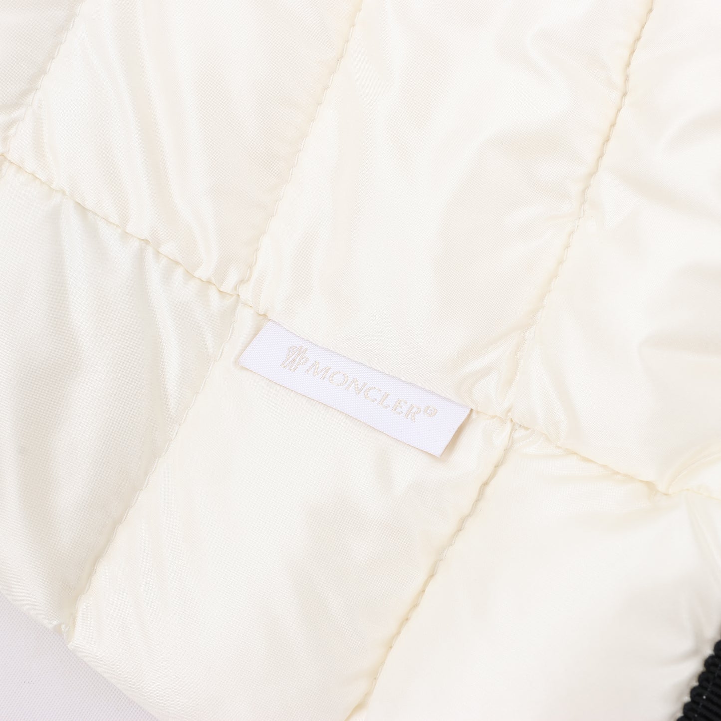 Veste matelassée MONCLER Glycine, taille 3 M