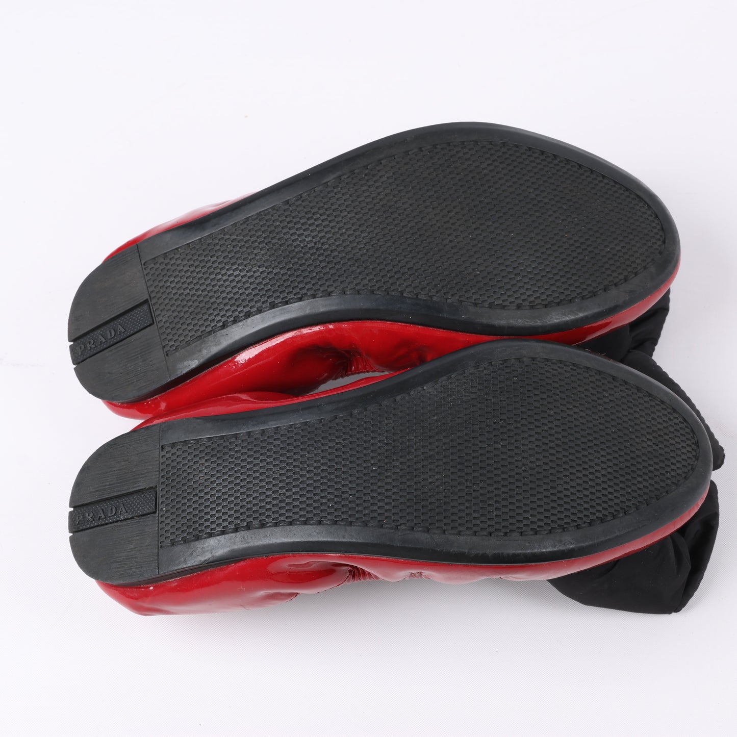 Prada Red Patent Leather Black Bow Scrunch Ballet Flats Size 36.5 EU