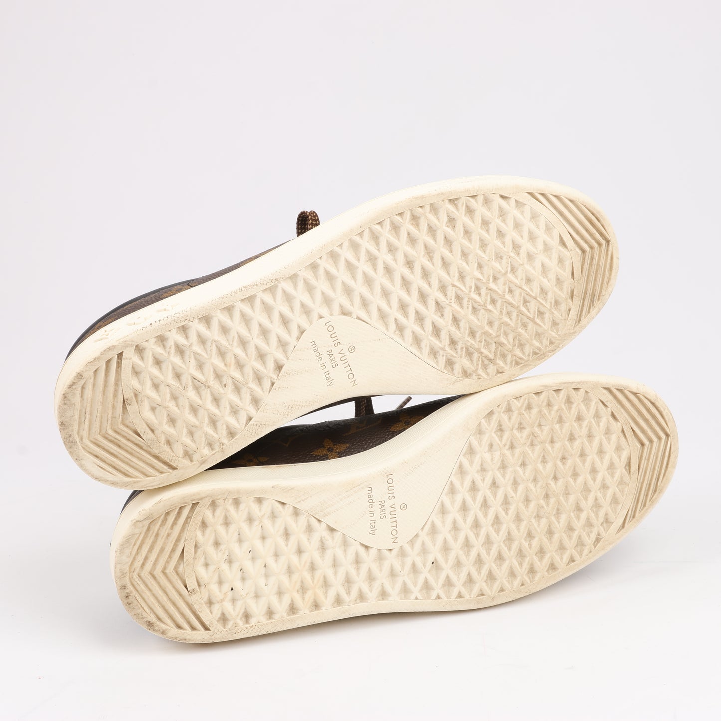 Louis Vuitton Monogram Canvas Luxembourg Low Top Sneakers, Size 42.5 EU