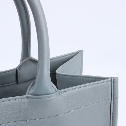 Christian Dior – Book Tote-Handtasche aus Leder in Grau
