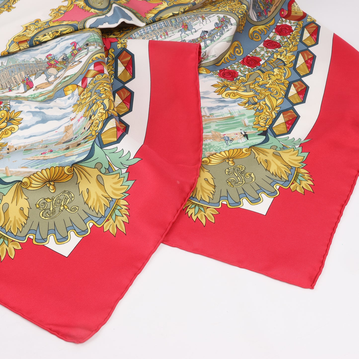 Hermès Carré 90 "L’ENTENTE CORDIALE" 100% Silk Scarf