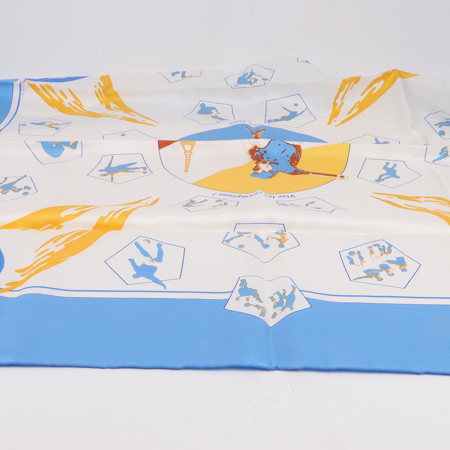 Hermès Carré 90 " Vivs Les champions!" 100% Silk Scarf