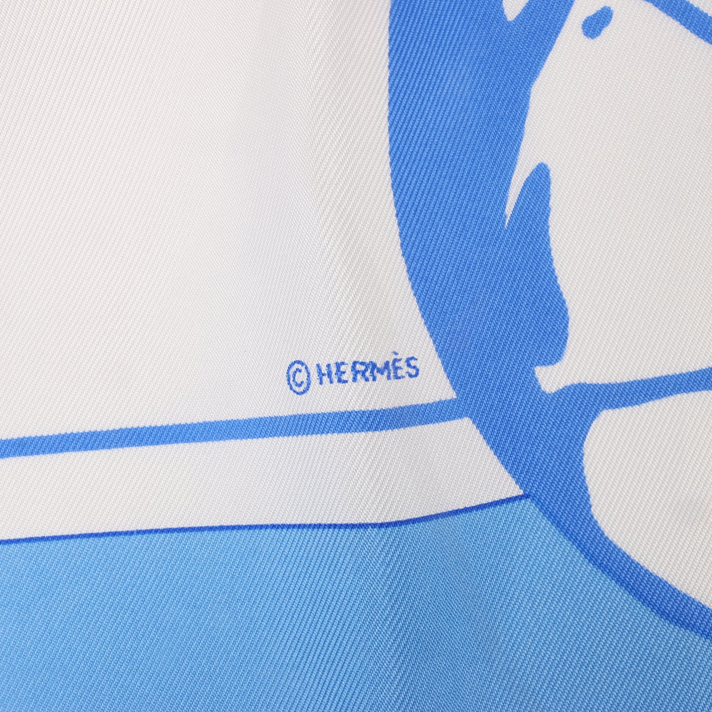 Hermès Carré 90 " Vivs Les champions!" 100% Silk Scarf