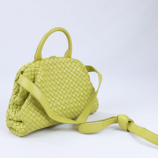 Bottega Veneta – Kleine 2-Wege-Handtasche aus Intrecciato-Leder in Gelbgrün