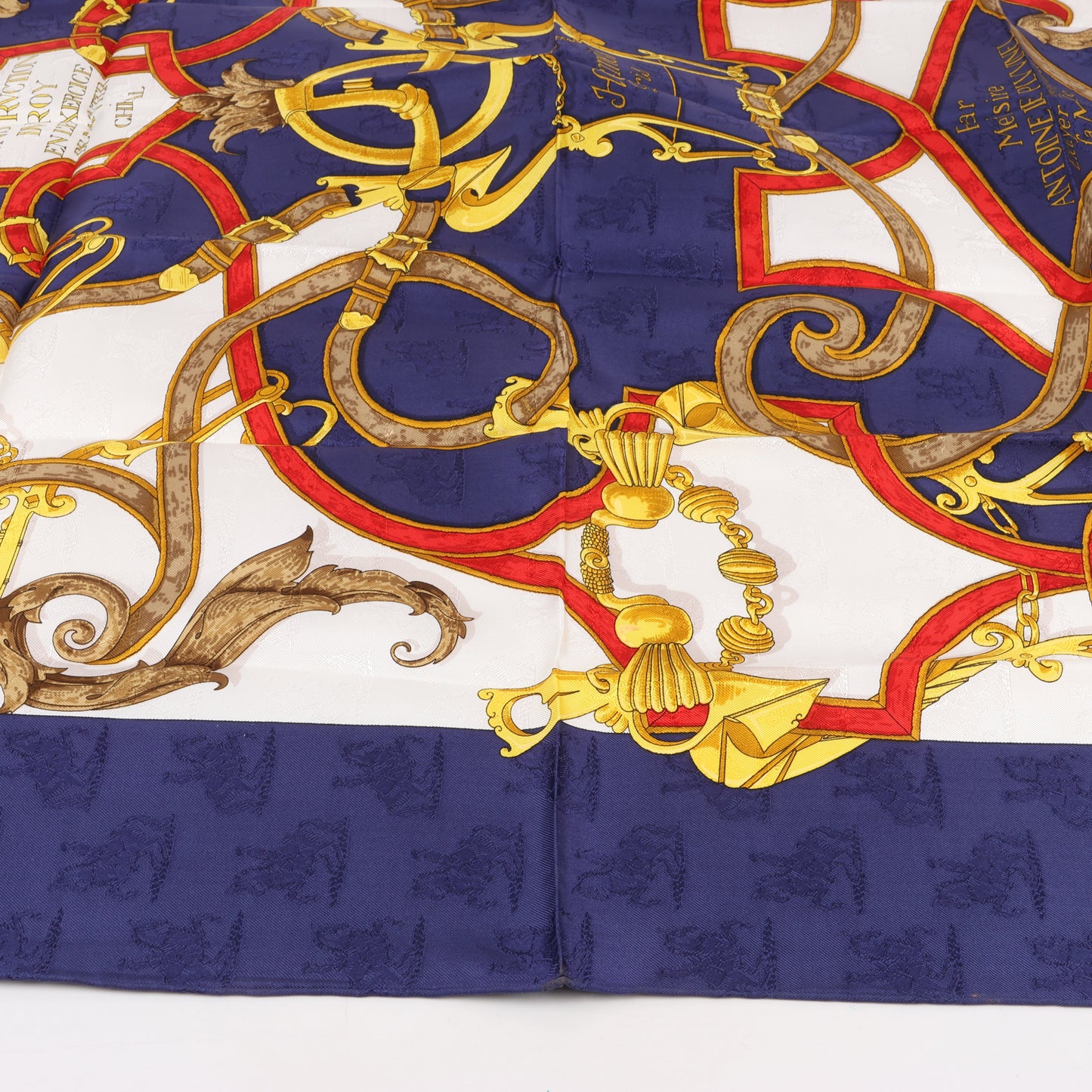 Hermès Carré 90 " L'INSTRVCTION DV ROY" Seidentaschentuch in Marineblau