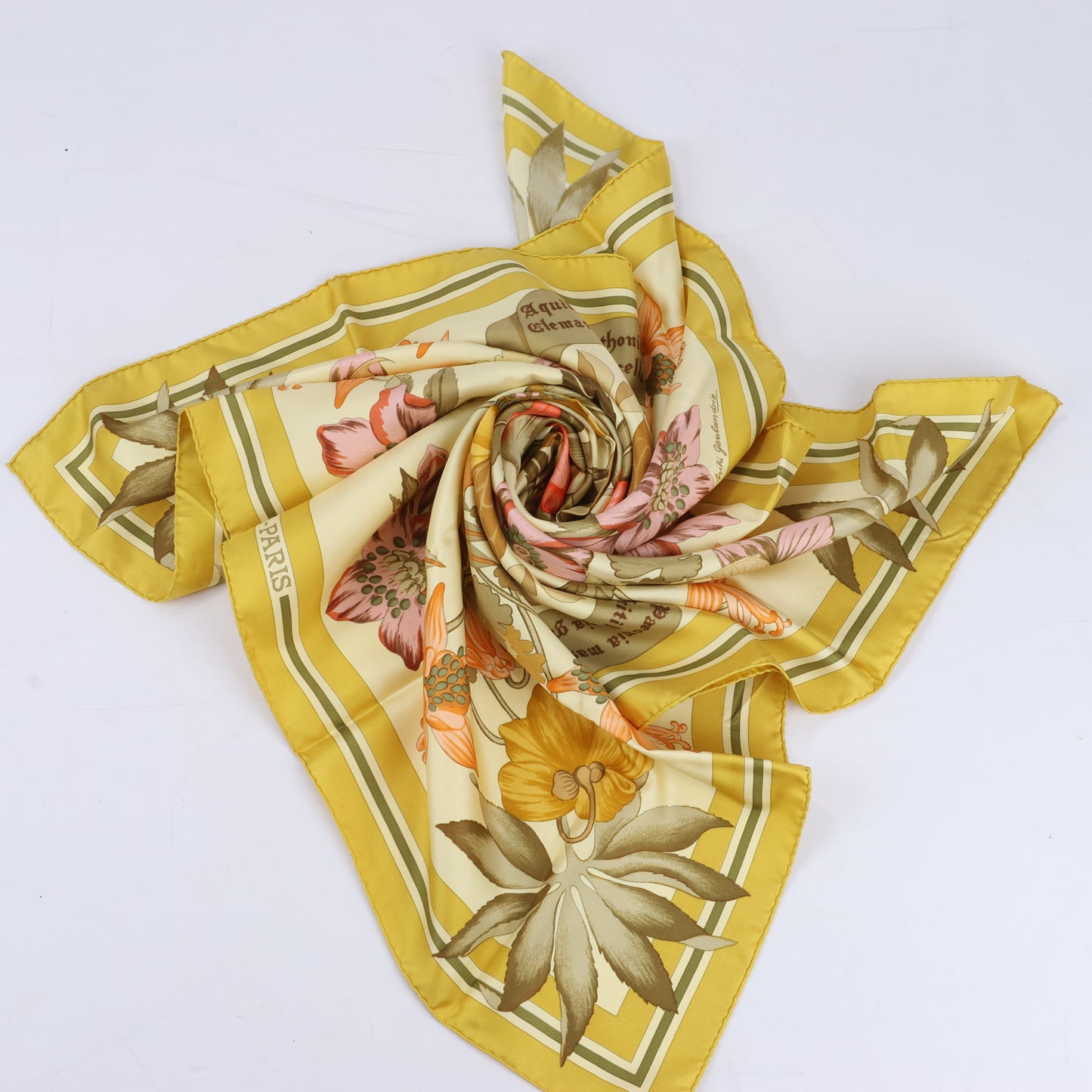 Hermes Carré 90 "Fleurs d'Hellade" 100% Silk Scarf