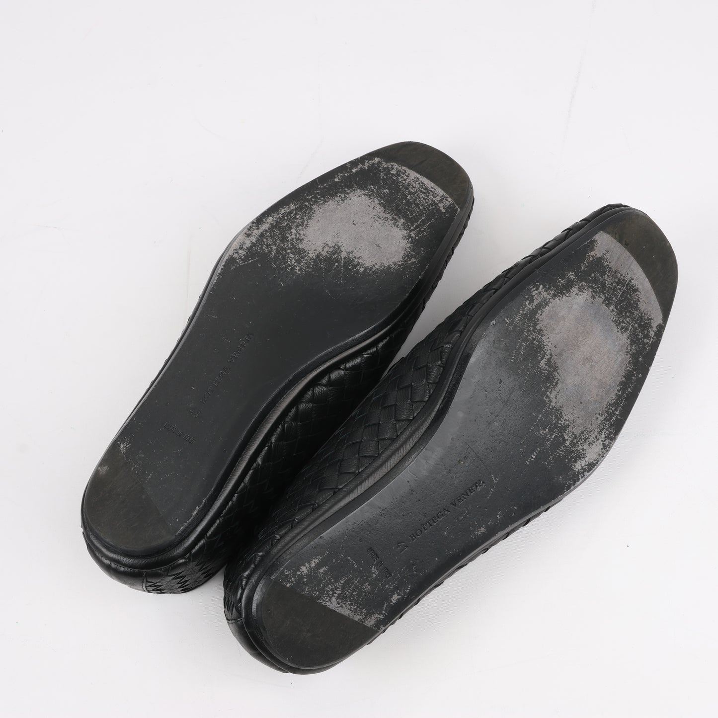 Bottega Veneta Intrecciato Leather Loafer in Black, Size 41 EU