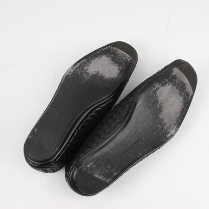 Bottega Veneta Intrecciato Leather Loafer in Black, Size 41 EU