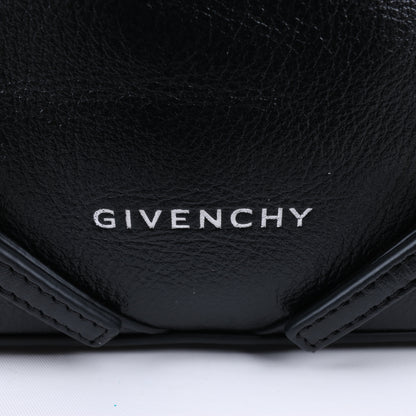 Givenchy „Voyeux“ 2-Wege-Umhängetasche aus schwarzem Leder