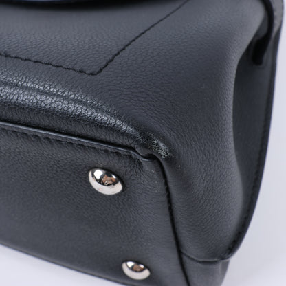 Louis Vuitton LV Logo LockMe Ever BB 2Way Umhängetasche M53937
