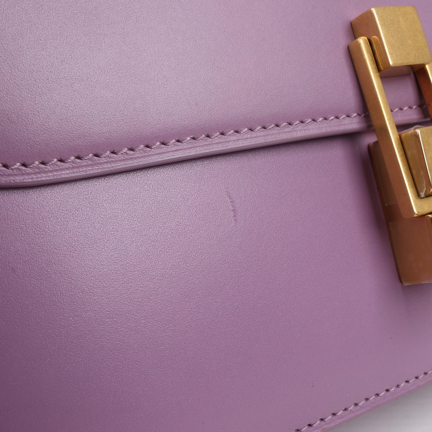 Saint Laurent Paris Carre Schultertasche aus Leder in Lila