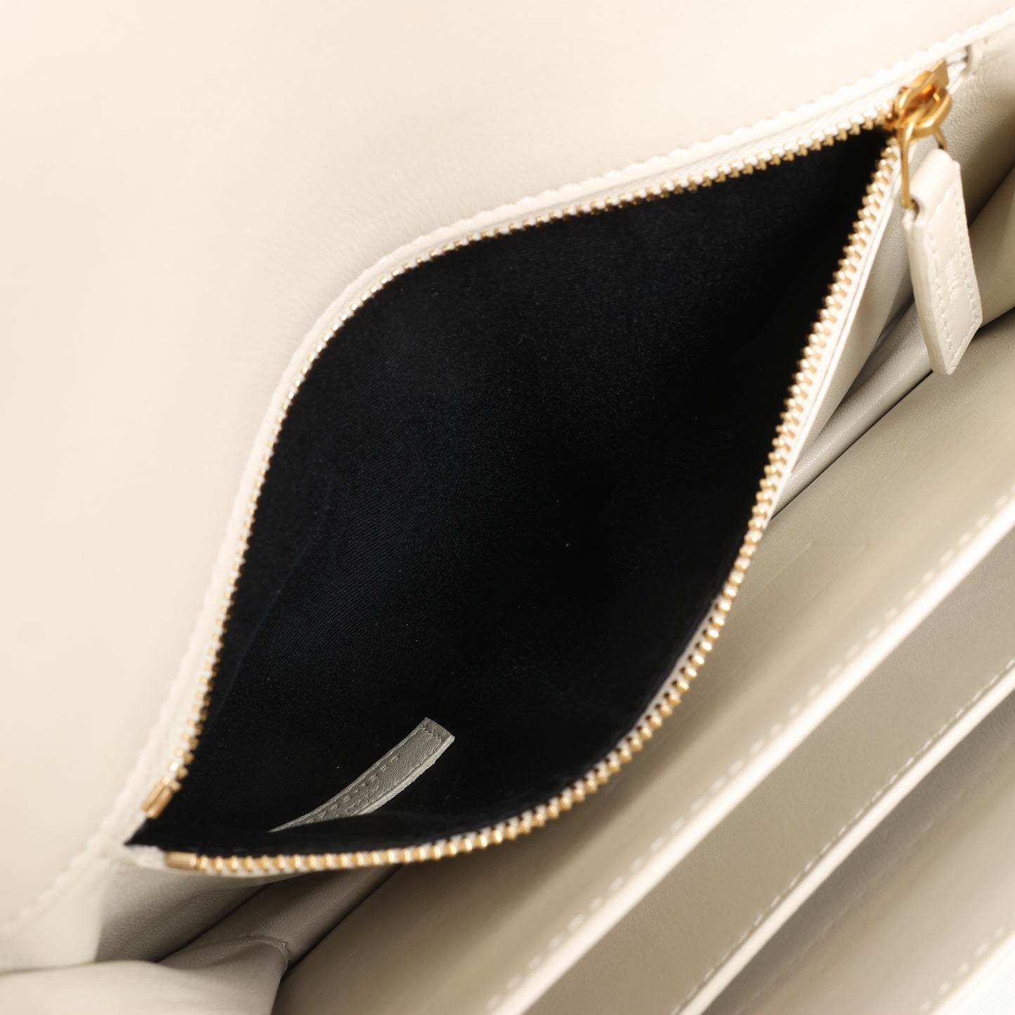 Saint Laurent Paris Le Maillon Leather Shoulder bag in Beige 649795