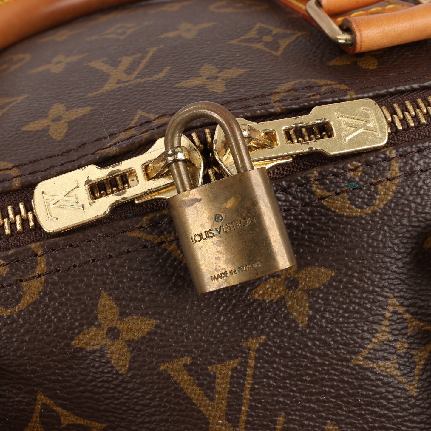 Louis Vuitton Monogram Canvas Keepall Bandoulière 55 Travel Bag M41414
