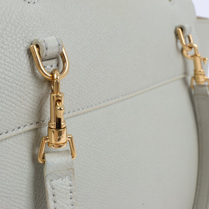 CELINE Gürteltasche aus genarbtem Kalbsleder Nano 2Way Handtasche in Mint