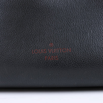 Louis Vuitton Monogram On My Side Handtasche in Marineblau und Kamel M53823
