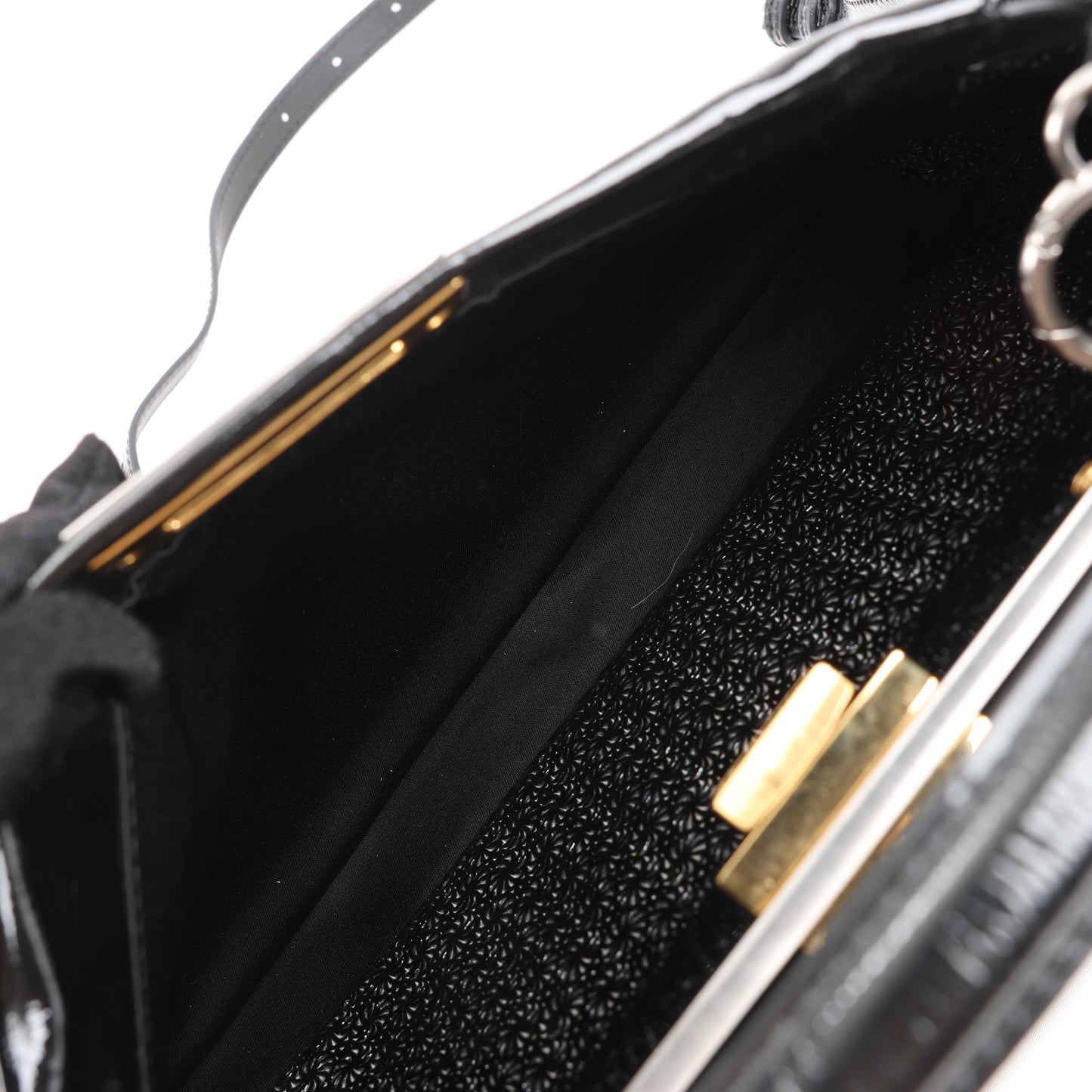 Fendi Peekaboo 2-Wege-Handtasche aus Lackleder in Schwarz 8BN211