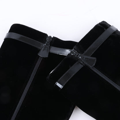 Chanel Coco Mark Velours-Stiefel in Schwarz, Größe 37,5 EU