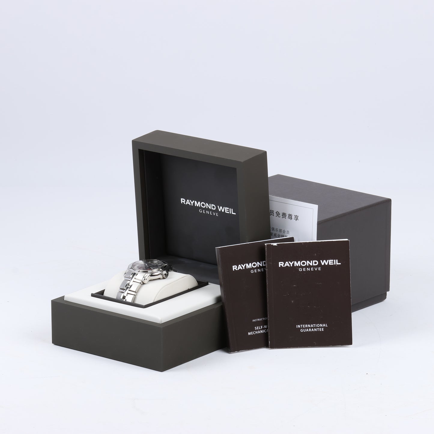 Raymond Weil Parsifal 2843-ST-00608 Grey/Steel 39 mm Watch