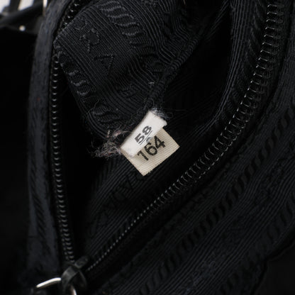Prada Tessuto Stoff x Lederrucksack in Schwarz