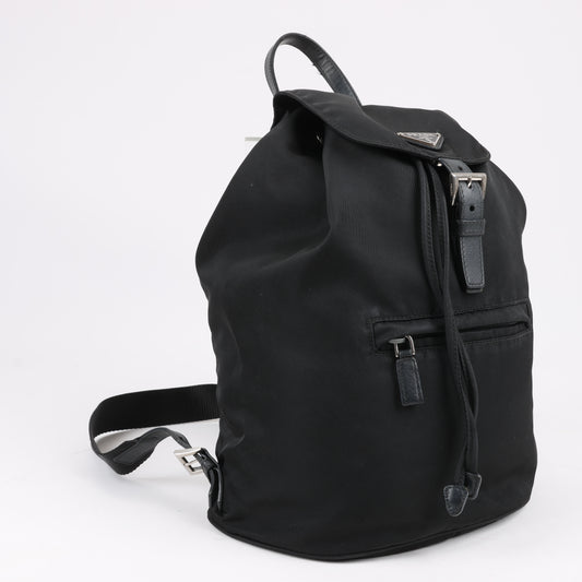 Prada Tessuto Stoff x Lederrucksack in Schwarz