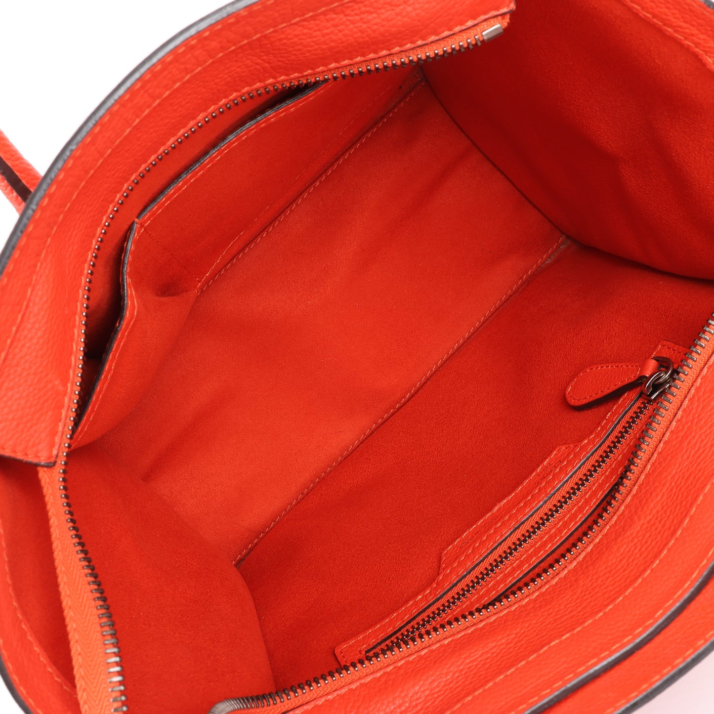 Celine Luggage Micro-Handtasche aus rotem Leder