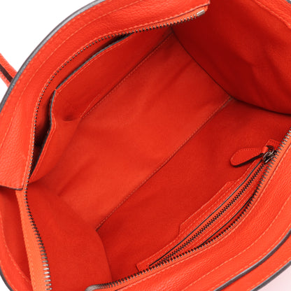 Celine Luggage Micro-Handtasche aus rotem Leder