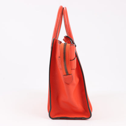 Celine Luggage Micro-Handtasche aus rotem Leder