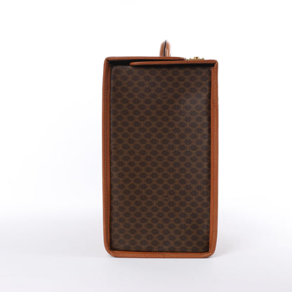 Celine Macadam – Braune Reisetasche aus PVC und Leder